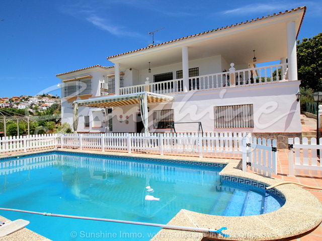 Fantastic Villa With Afo In Coin On A Plot Of 12000m2 2