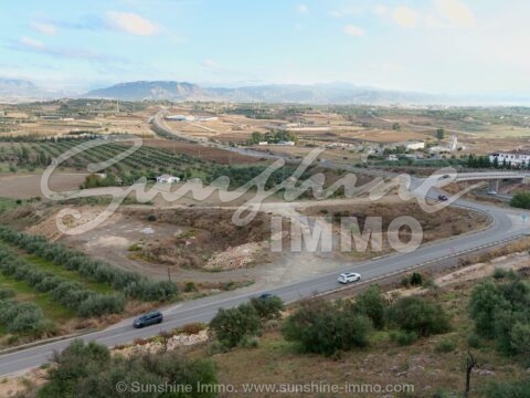 Exklusives Baugrundstück mit genehmigtem Villenprojekt in Sierra Chica, Coín – Traumhafter Panoramablick!